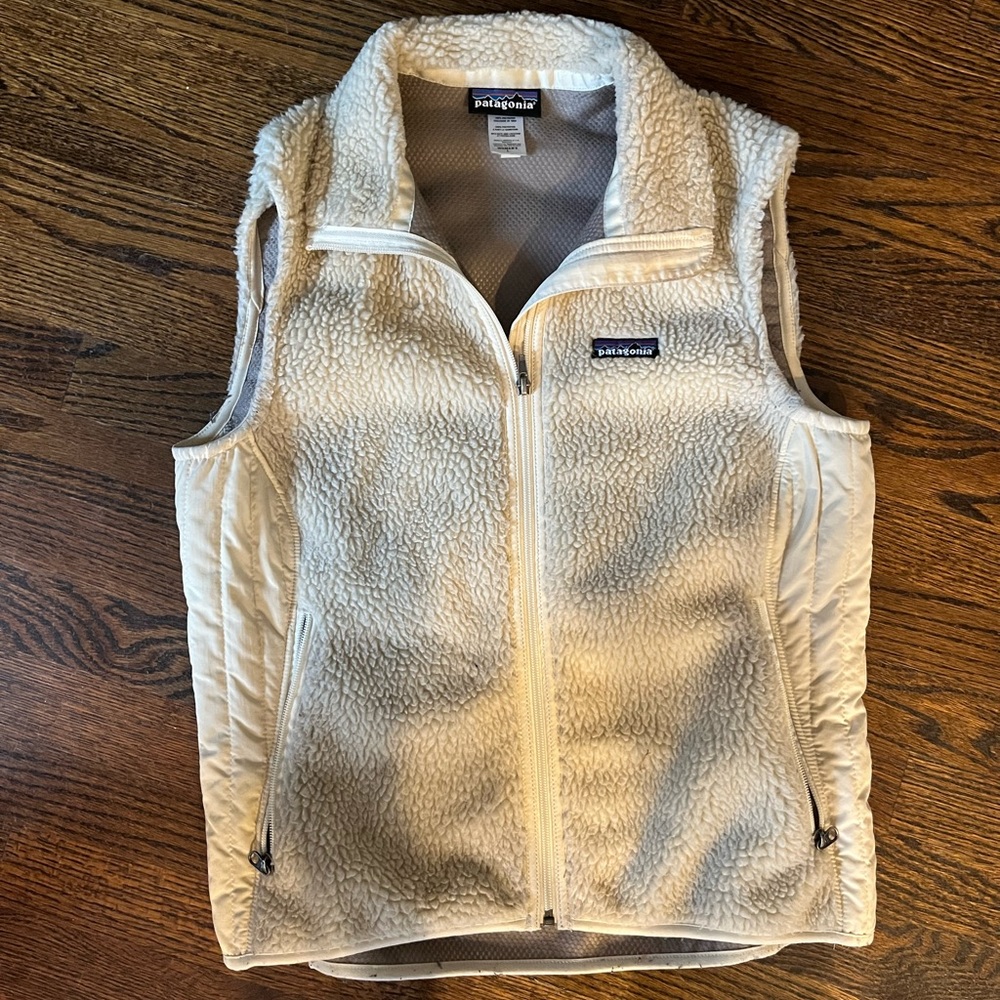 Patagonia vest size large